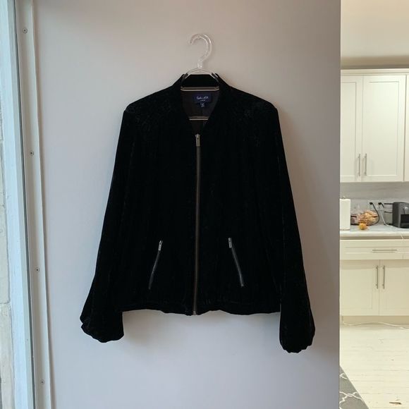 Splendid Black Crush Velvet Bomber Zip Up Jacket L - Picture 8 of 10